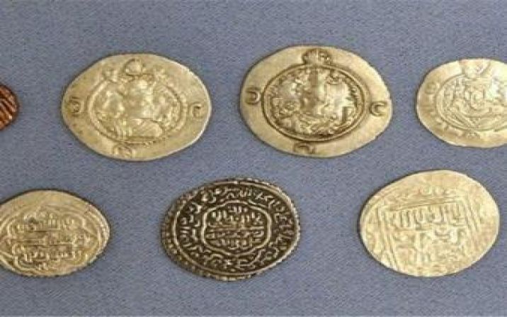 کشف ۲۹ عدد سکه تاریخی مربوط به دوره اشکانی در قم کشف ۲۹ عدد سکه تاریخی مربوط به دوره اشکانی در قم